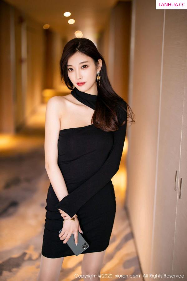 杨晨晨 sugar小甜心CC [XiuRen]高清写真图 2020.11.03 No.2733 杨晨晨sugar第4张图片